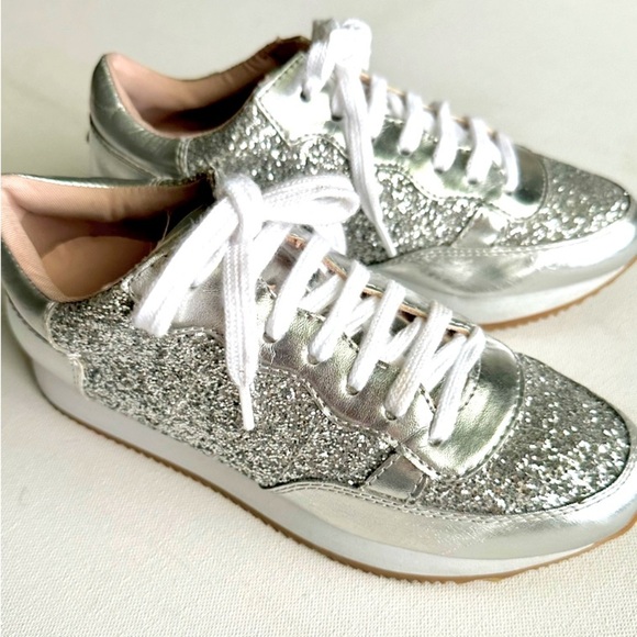 kate spade Shoes - Kate Spade Felicia Glitter Sneakers Womens 5 Silver Leather